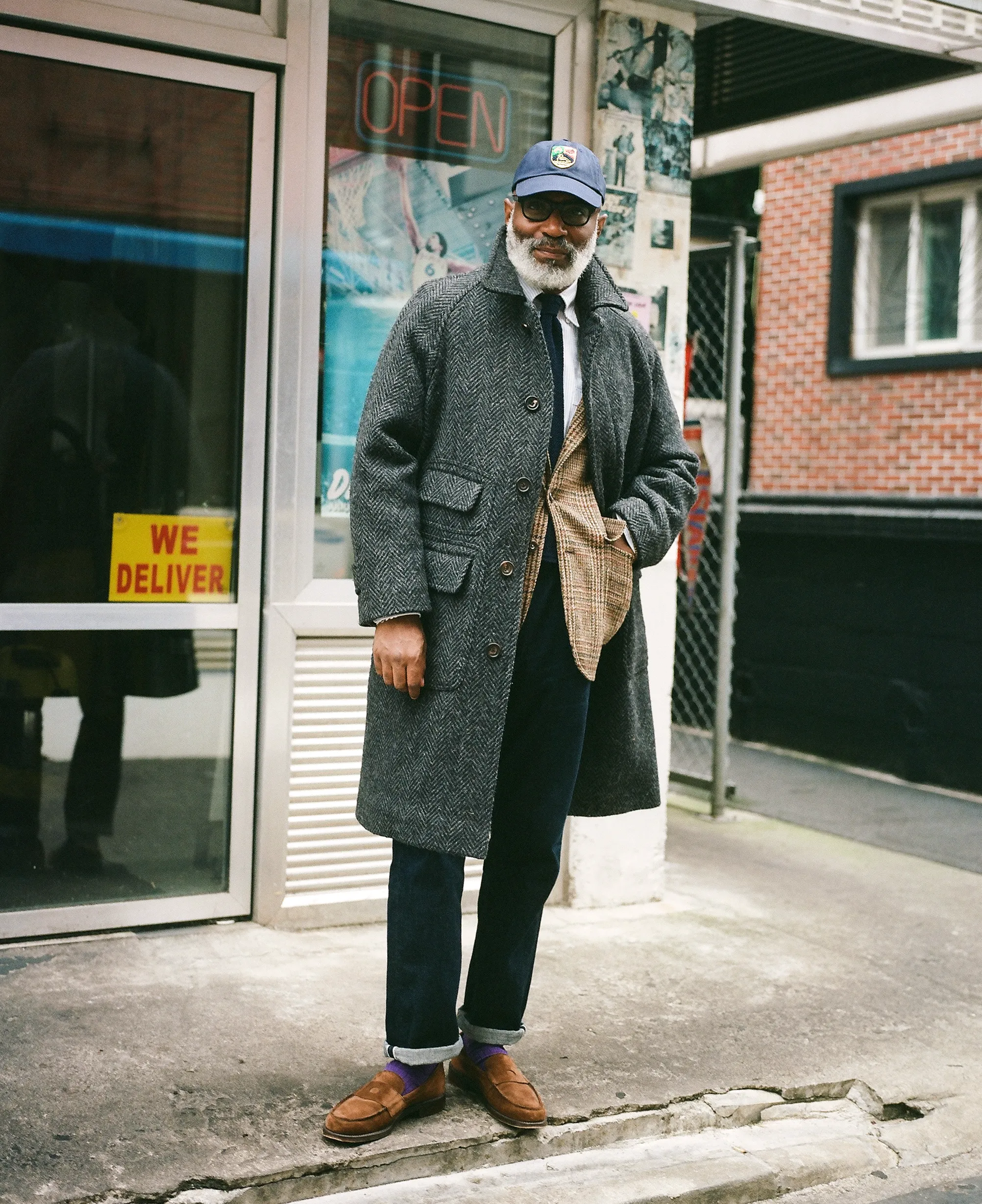 Stylish Dark Grey Wool Herringbone Raglan Coat