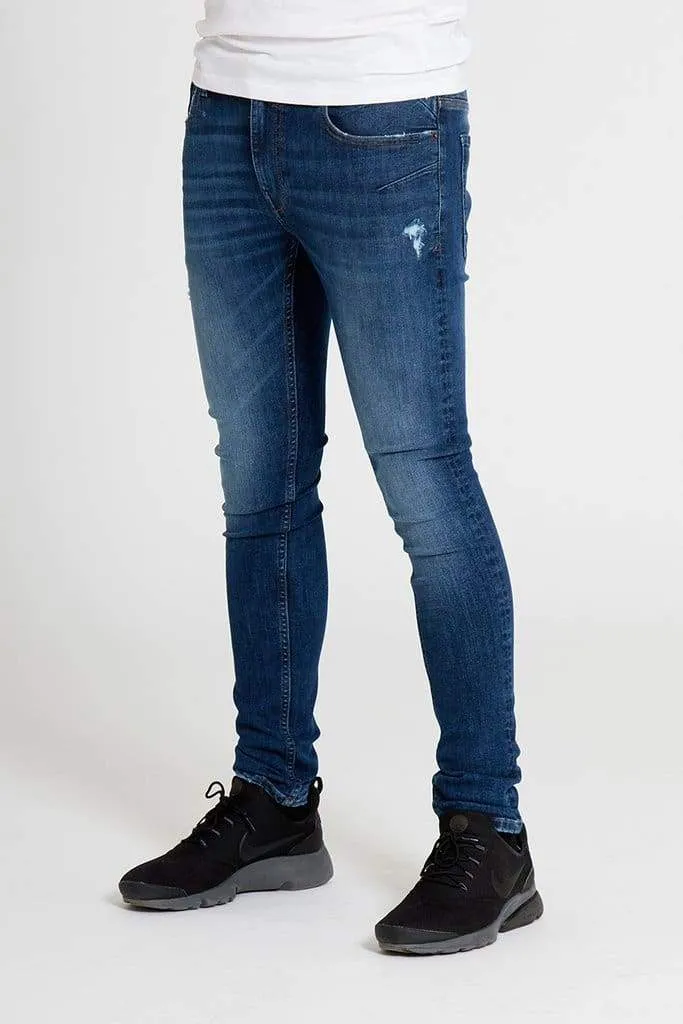 EXILE Skinny Jeans In Light Wash