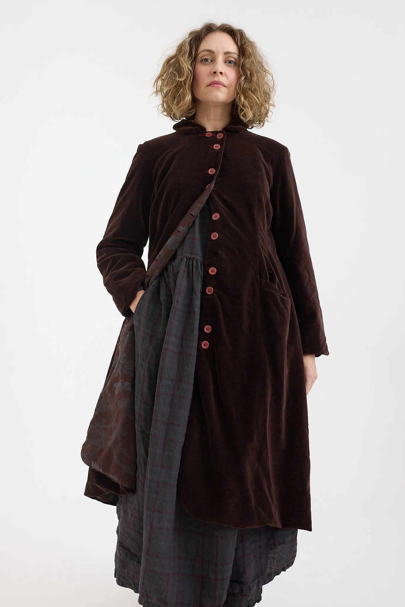 Metta - Melodrama Coat - Velvet - Pepper