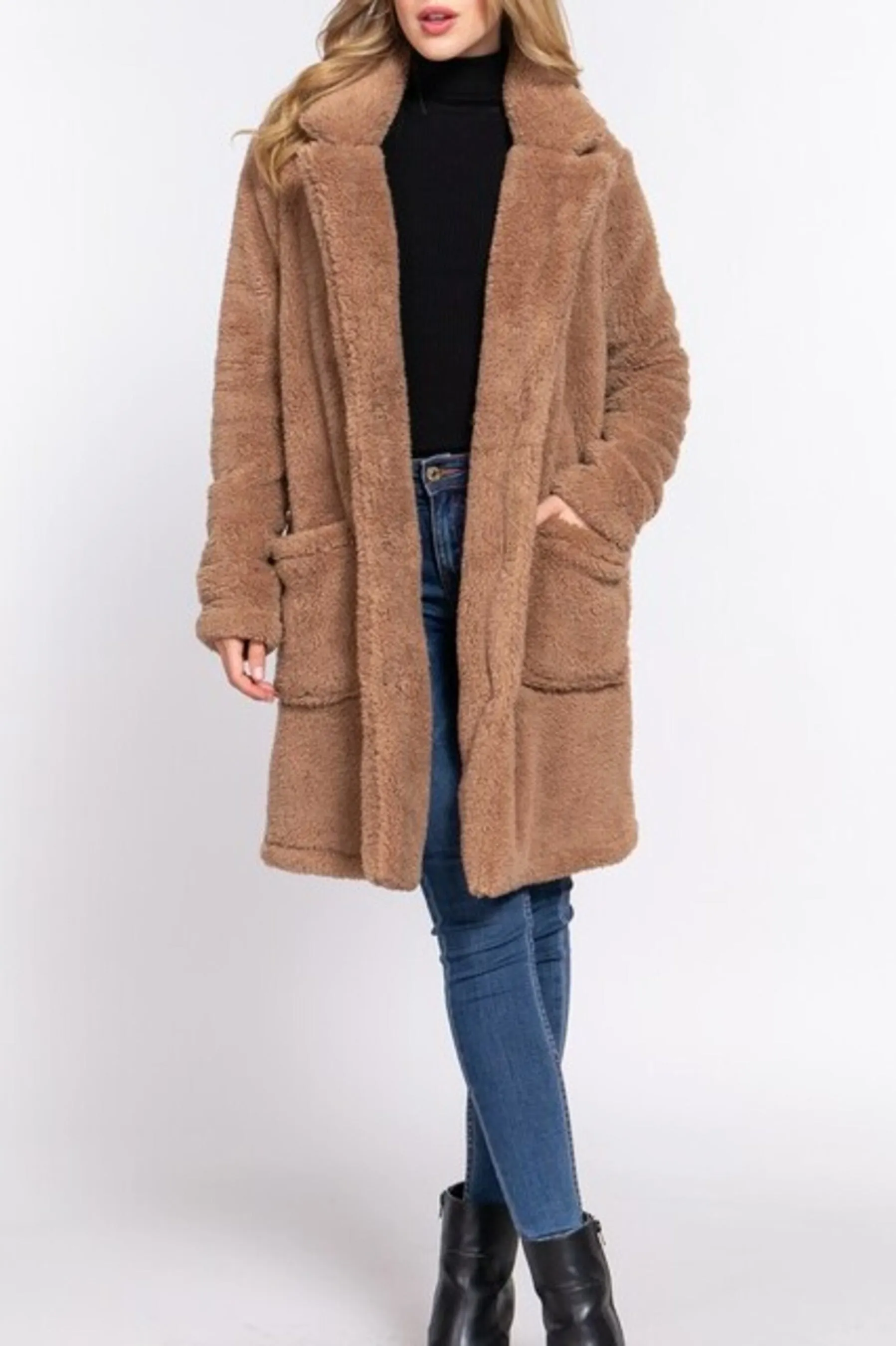 Women's Long sleeve notched collar patch pocket sherpa coat