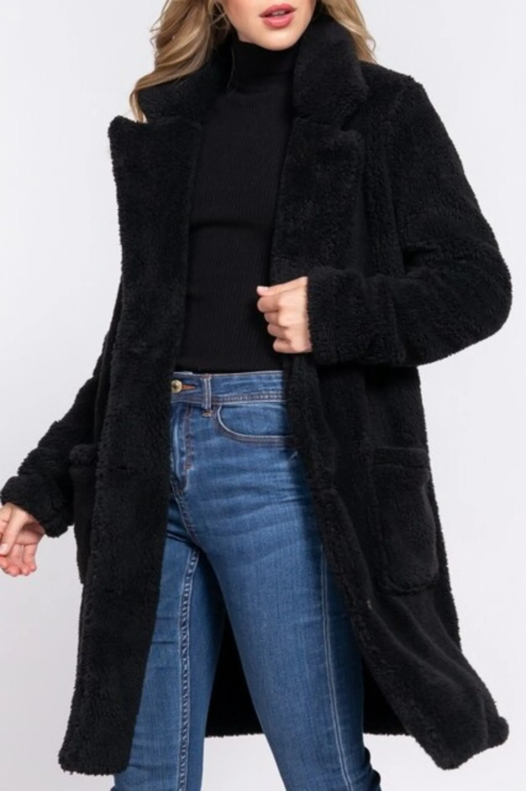 Women's Long sleeve notched collar patch pocket sherpa coat